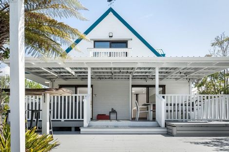 Photo of property in 19 Tatai Road, Bowentown, Katikati, 3177