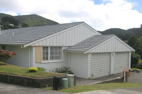 Photo of property in 2 Astor Street, Karori, Wellington, 6012