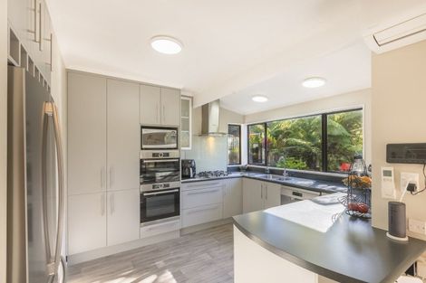 Photo of property in 93 Norton Park Grove, Waterloo, Lower Hutt, 5011