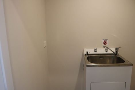 Photo of property in 94 Hobsonville Point Road, Hobsonville, Auckland, 0616