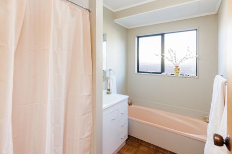 Photo of property in 334a Featherston Street, Palmerston North, 4414