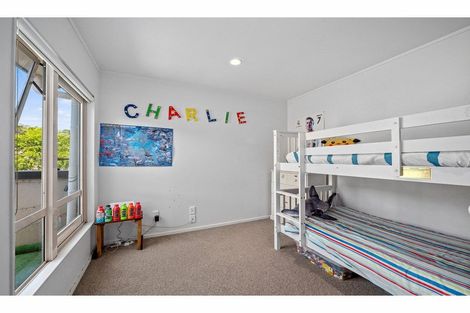 Photo of property in 29 Kate Sheppard Avenue, Torbay, Auckland, 0630