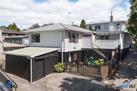 Photo of property in 2/26 Forest Hill Road, Henderson, Auckland, 0612