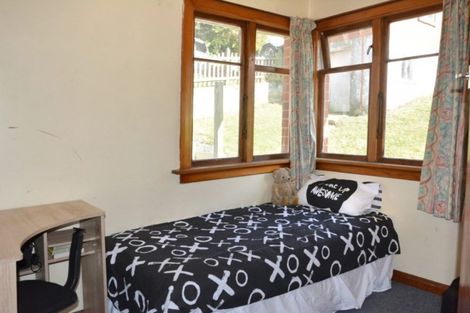 Photo of property in 28 Waldron Crescent, Green Island, Dunedin, 9018