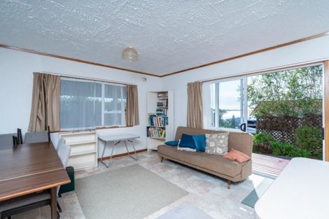 Photo of property in 8 Merehai Place, Snells Beach, 0920