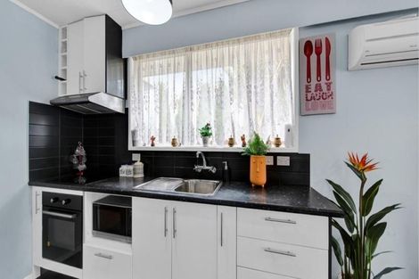 Photo of property in 162 Omata Road, Blagdon, New Plymouth, 4310