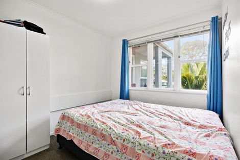 Photo of property in 14 Ludlow Terrace, Totara Vale, Auckland, 0627