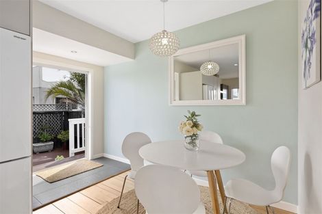 Photo of property in 1/3 Auld Street, Torbay, Auckland, 0630