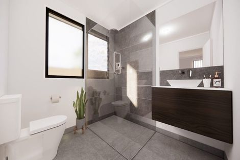 Photo of property in 2 Paapaka Way, Waiuku, 2123