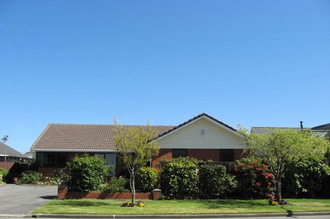 Photo of property in 21 Rubens Place, Burnside, Christchurch, 8053