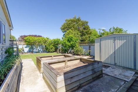 Photo of property in 32 Richmond Road, Carterton, 5713