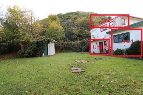 Photo of property in 283-291 Middleton Road, Glenside, Wellington, 6037