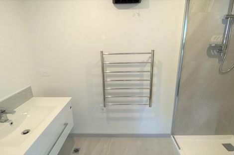 Photo of property in 2/55 Mathesons Road, Phillipstown, Christchurch, 8011