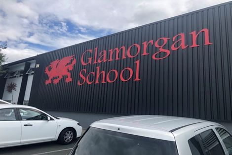 Photo of property in 2/14 Fitzwilliam Drive, Torbay, Auckland, 0630