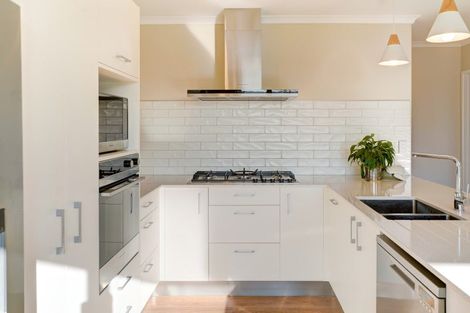 Photo of property in 7 Kingston Place, Kerikeri, 0230