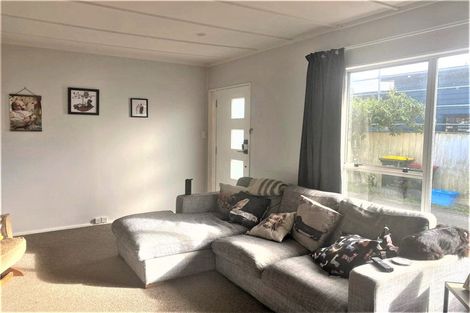 Photo of property in 3/10 Raukawa Street, Stokes Valley, Lower Hutt, 5019