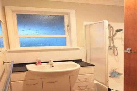 Photo of property in 5 Ross Street, Levin, 5510