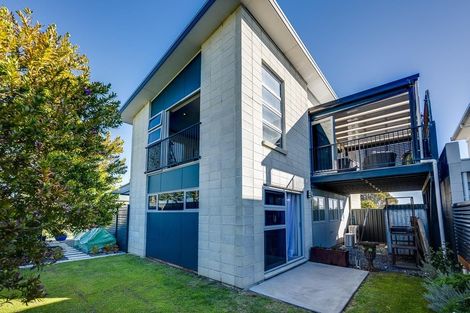 Photo of property in 84a Te Awa Avenue, Te Awa, Napier, 4110