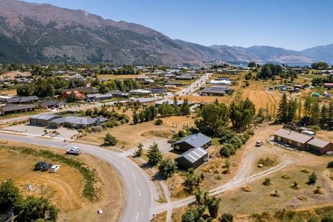 Photo of property in 67 Grandview Road, Lake Hawea, Wanaka, 9382