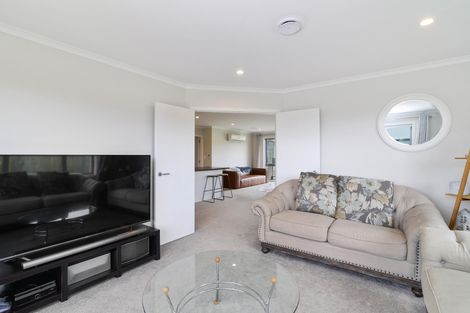 Photo of property in 14 Twain Crescent, Owhata, Rotorua, 3010