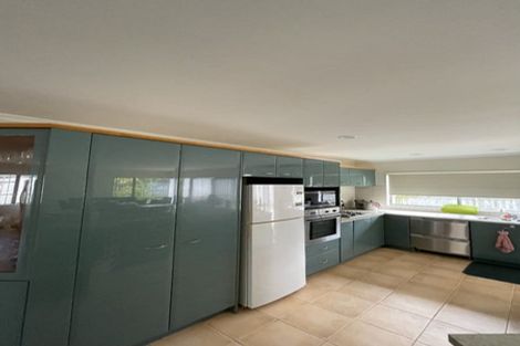 Photo of property in 212 Kilkenny Drive, East Tamaki Heights, Auckland, 2016