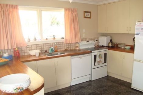 Photo of property in 24a Canberra Place, Redwood, Christchurch, 8051