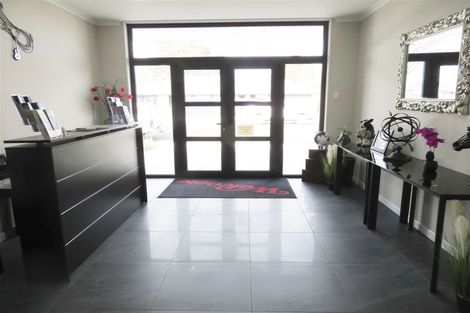 Photo of property in 71 Hokonui Drive, Gore, 9710