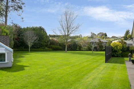 Photo of property in 72 Dalmore Way, Acacia Bay, Taupo, 3385