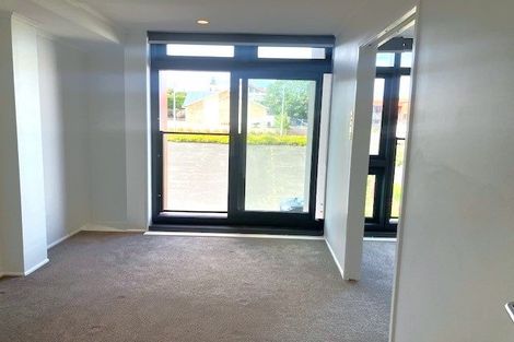 Photo of property in 16e/30 Westward Ho, Glen Eden, Auckland, 0602