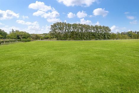 Photo of property in 62 Dysart Lane, Kumeu, 0891