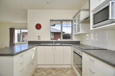 Photo of property in 18 Streamside Court, Woolston, Christchurch, 8062