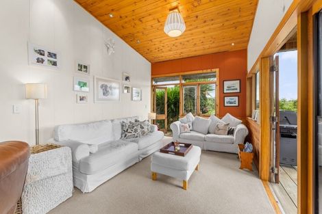 Photo of property in 623a Puketona Road, Haruru, 0204