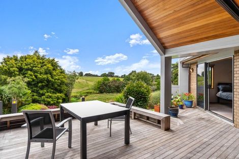 Photo of property in 11 Tonkin Place, Buckland, Pukekohe, 2677