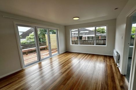 Photo of property in 2/8 Campbell Road, Takapuna, Auckland, 0622