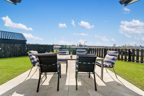 Photo of property in 5 Syrah Grove, Te Kauwhata, 3710