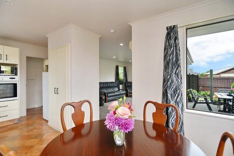 Photo of property in 18 Harrall Place, Kaiapoi, 7630