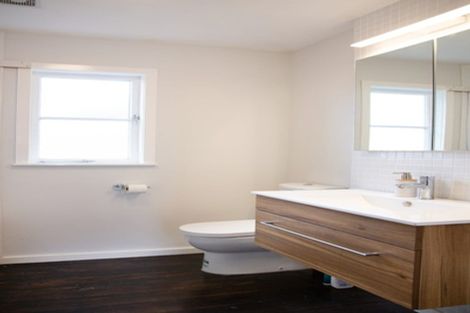 Photo of property in 1/5 Glenview Road, Glen Eden, Auckland, 0602