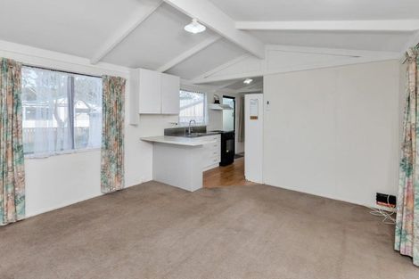 Photo of property in 15 Tamure Place, Ruakaka, 0116