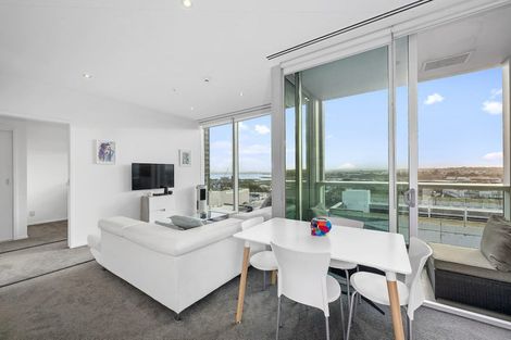Photo of property in Sentinel Apartments, 805/3 Northcroft Street, Takapuna, Auckland, 0622
