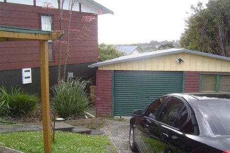 Photo of property in 2 West Glade Crescent, Birkenhead, Auckland, 0626