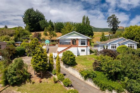 Photo of property in 16 Braeside, Kinmont Park, Mosgiel, 9024