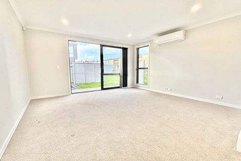Photo of property in 19 Harewood Street, Whenuapai, Auckland, 0618
