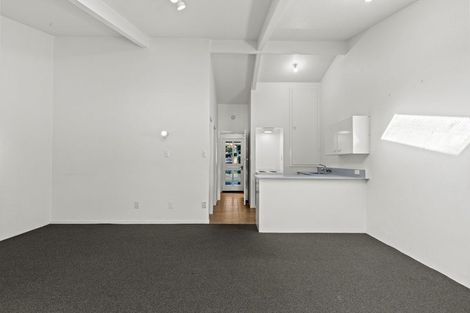 Photo of property in 4u Rutland Street, Picton, 7220