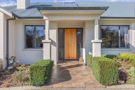 Photo of property in 21 Redwood Grove, Levin, 5571