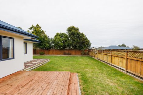 Photo of property in 27 Parnell Heights Drive, Kelvin Grove, Palmerston North, 4414