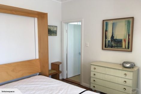 Photo of property in 64 Beacon Hill Road, Strathmore Park, Wellington, 6022