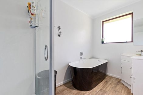 Photo of property in 5 Macarthur Mews, Rototuna, Hamilton, 3210