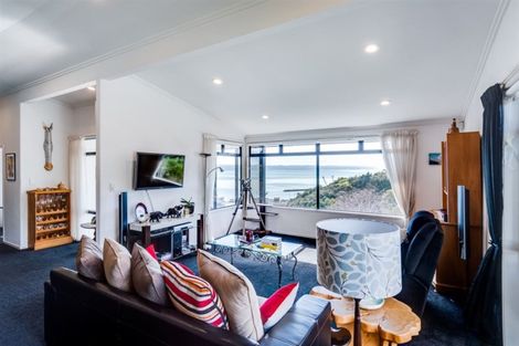 Photo of property in 3a Seapoint Road, Bluff Hill, Napier, 4110