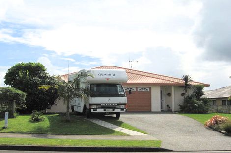 Photo of property in 15 Elm Place, Tikipunga, Whangarei, 0112