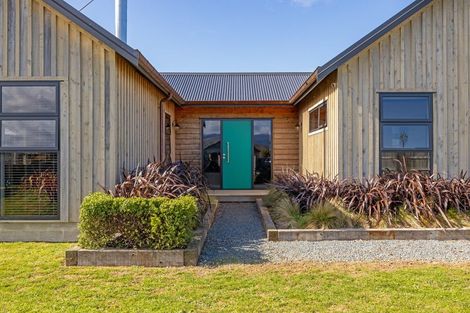 Photo of property in 1 Remutaka Lane, Carterton, 5713